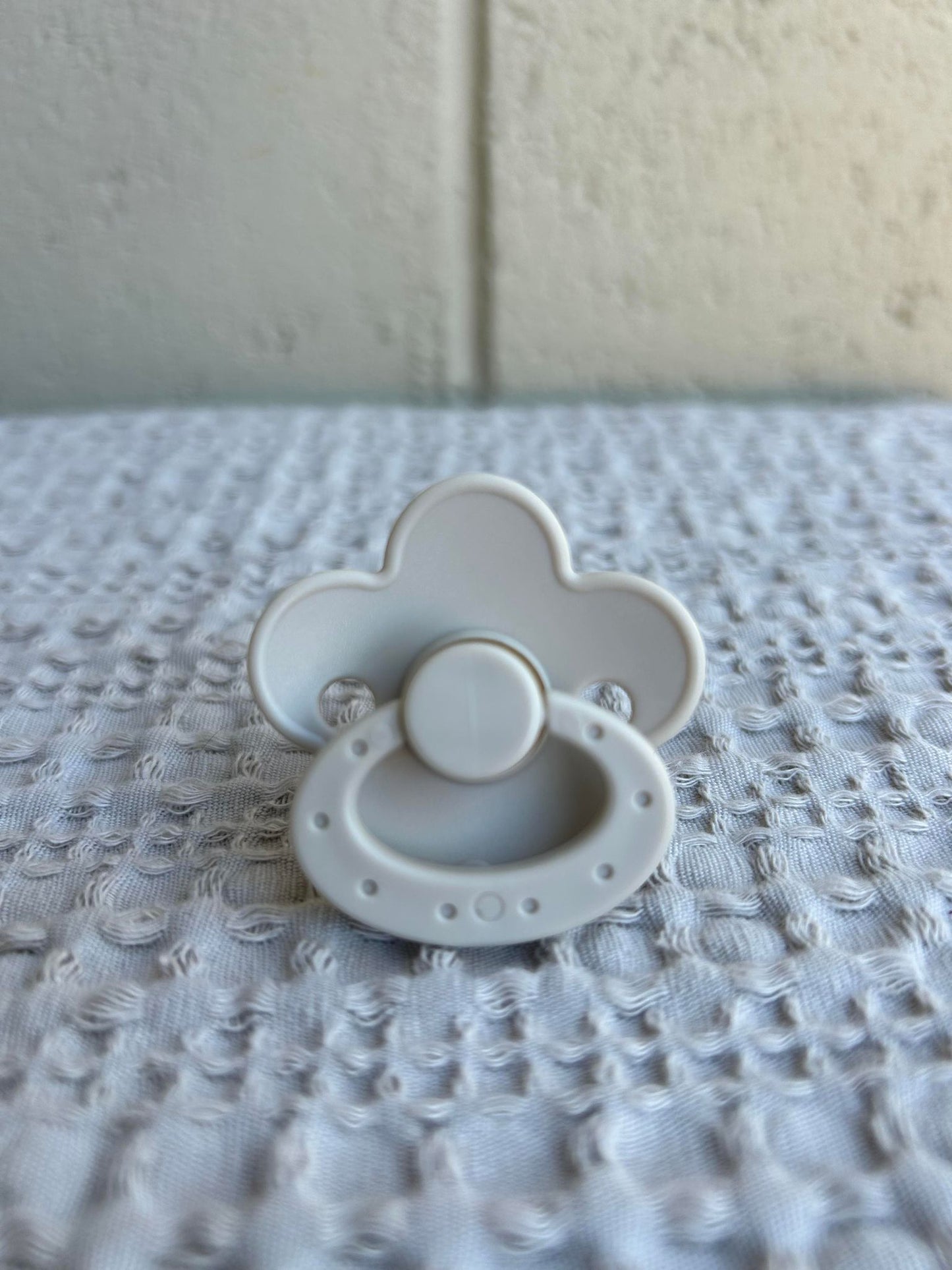 Reborn Dummy/ Pacifier with Magnet & Felt - Flower