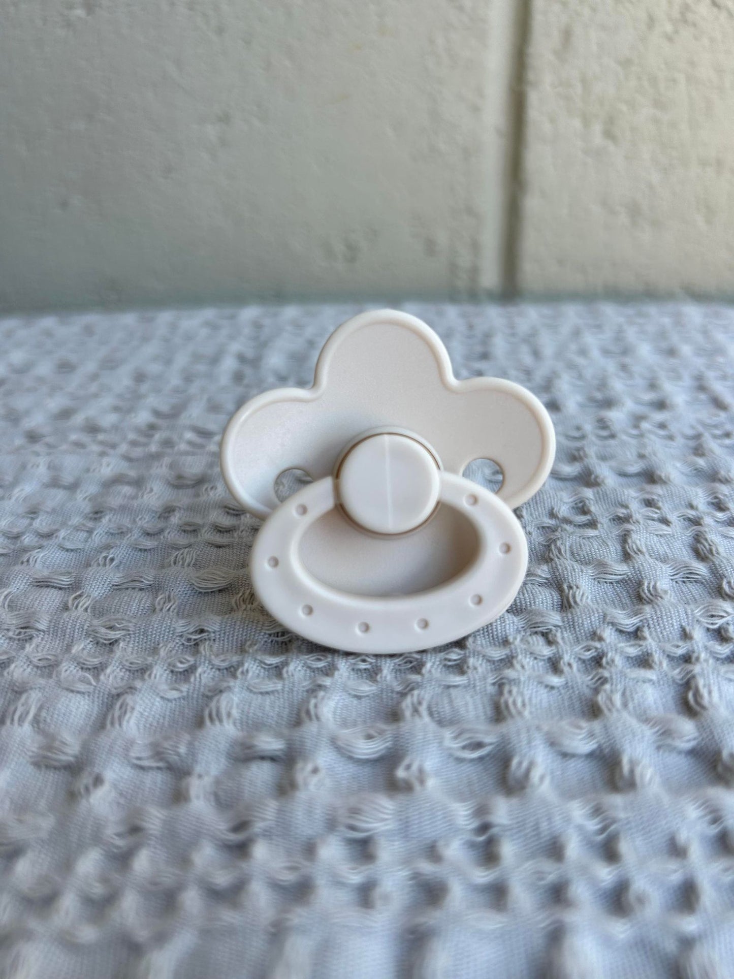 Reborn Dummy/ Pacifier with Magnet & Felt - Flower