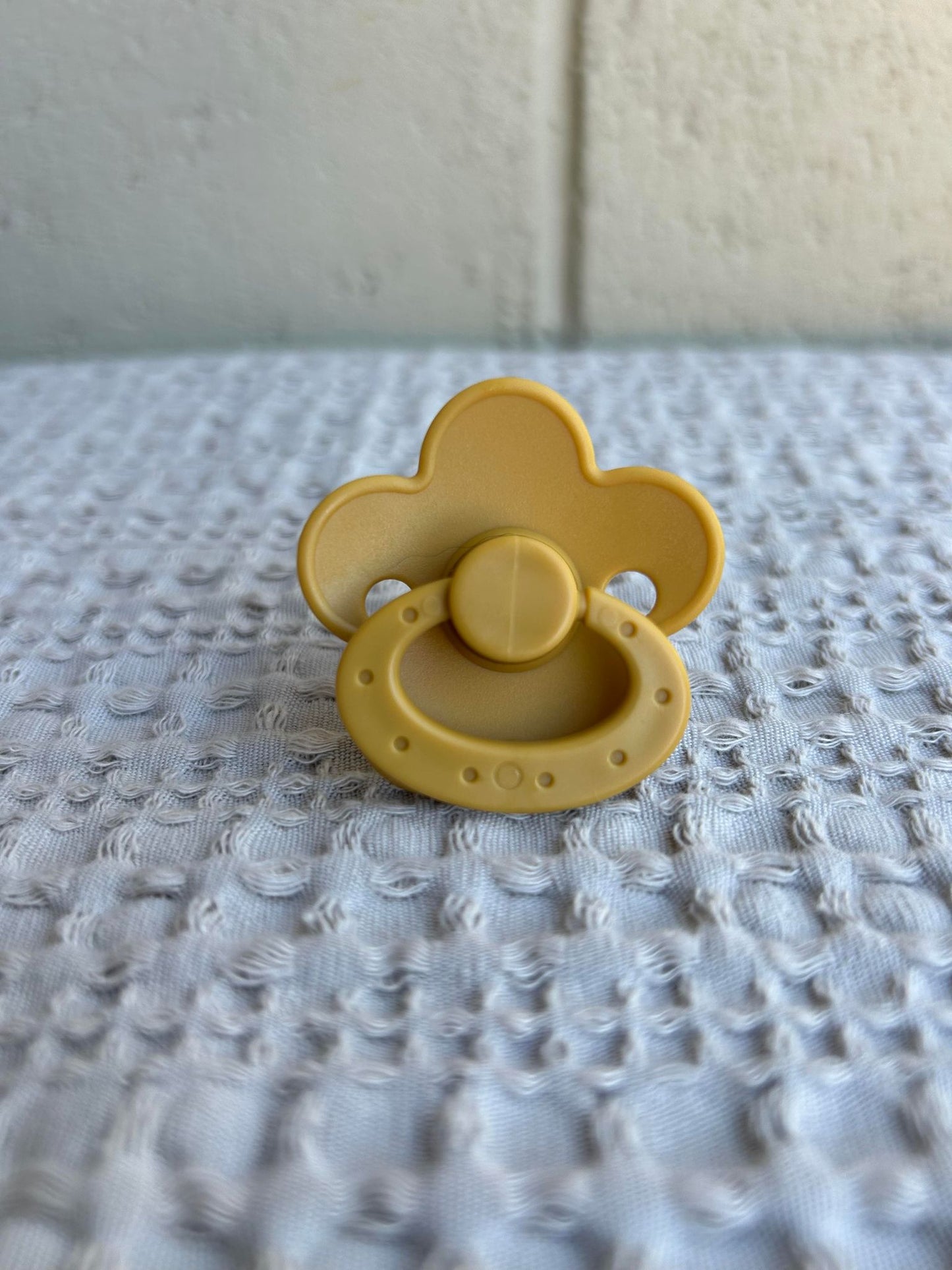 Reborn Dummy/ Pacifier with Magnet & Felt - Flower
