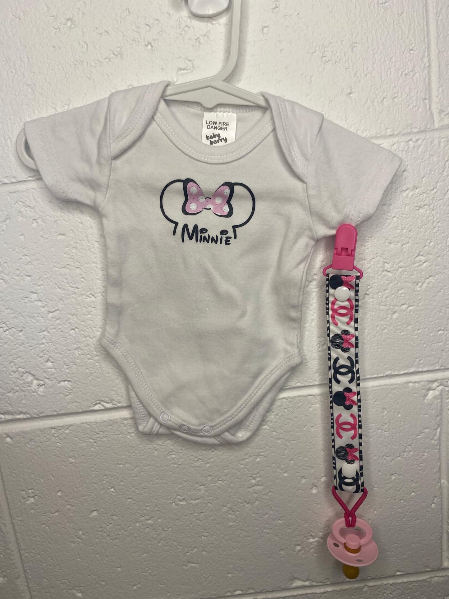 Adorable Onesie & Matching Dummy Chain Set for Reborn Baby Dolls!