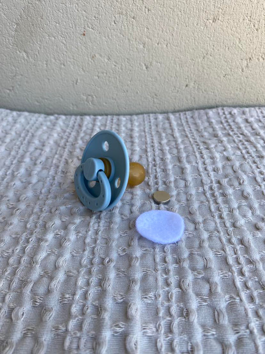 Reborn Dummy/ Pacifier with Magnet & Felt - Round