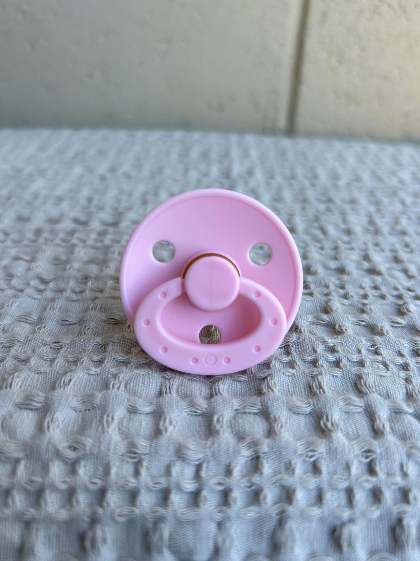 Reborn Dummy/ Pacifier with Magnet & Felt - Round